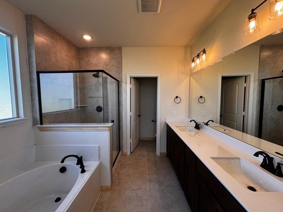 164 Hillview Trail Property Photo 8