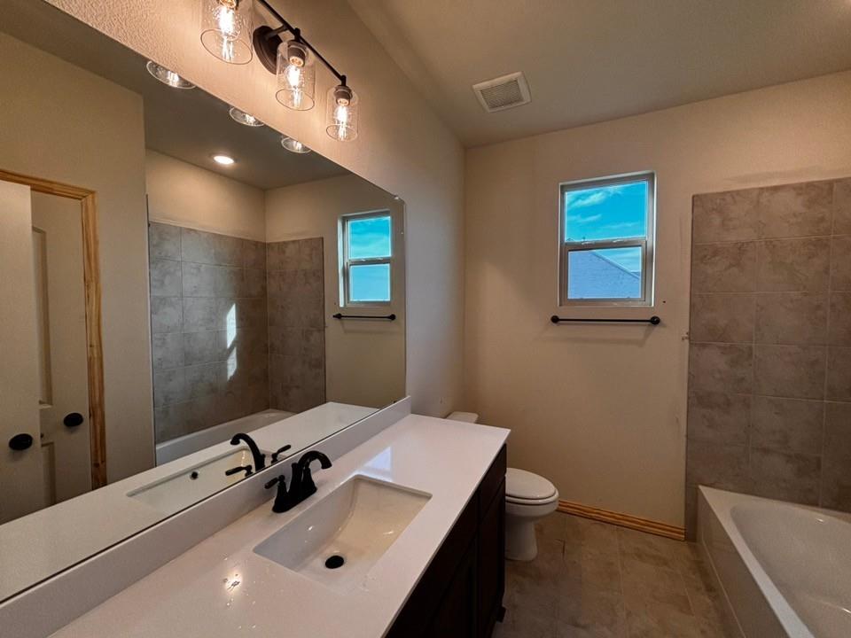 164 Hillview Trail Property Photo 12