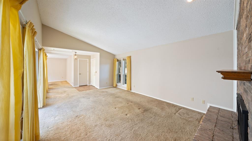 3017 Bandolino Lane Property Photo 5