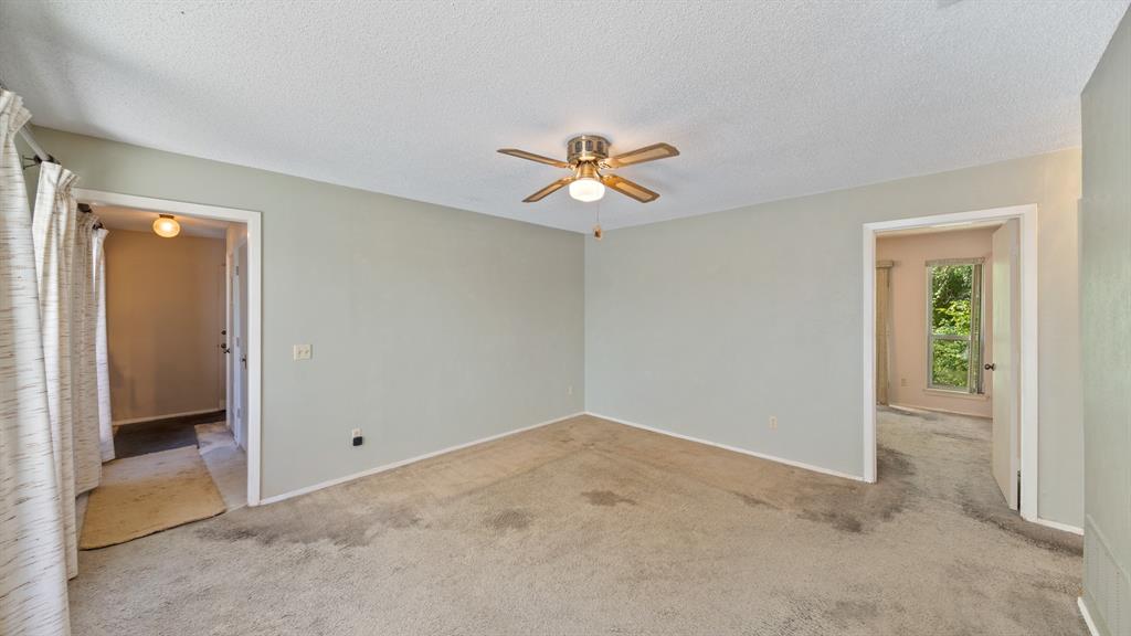 3017 Bandolino Lane Property Photo 15