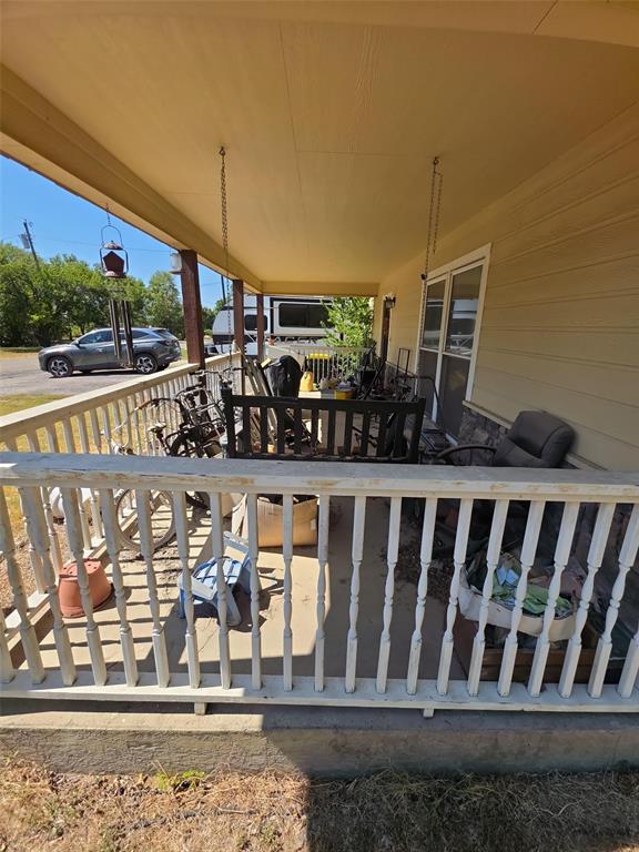 100 S 2nd Street Property Photo 4