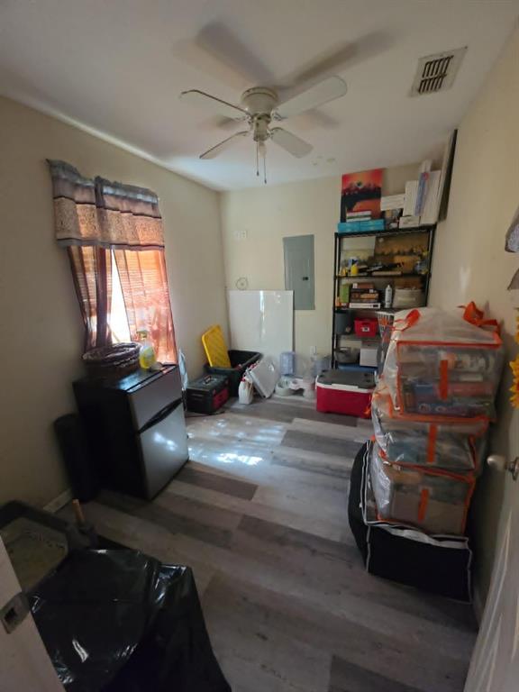 100 S 2nd Street Property Photo 17