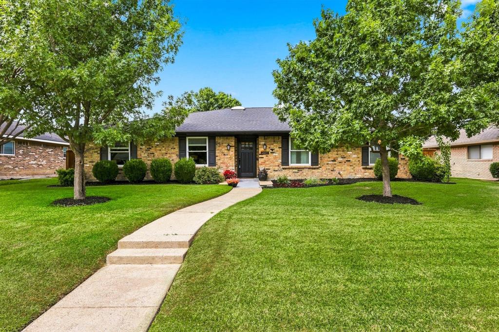 308 Canyon Valley Drive Property Photo 1