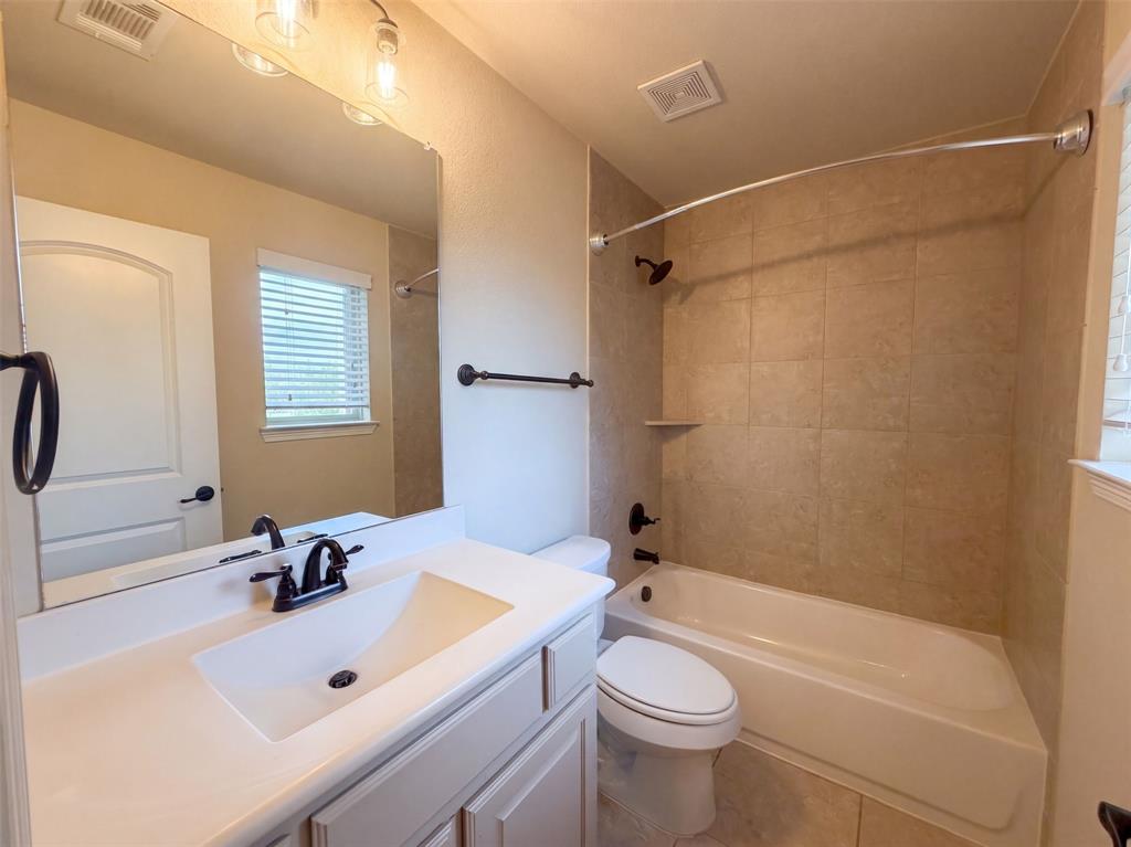 851 Yellowcress Drive Property Photo 16