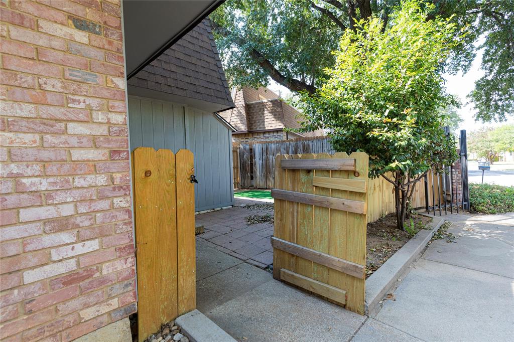 2149 Fleur De Lis Court A Property Photo 3