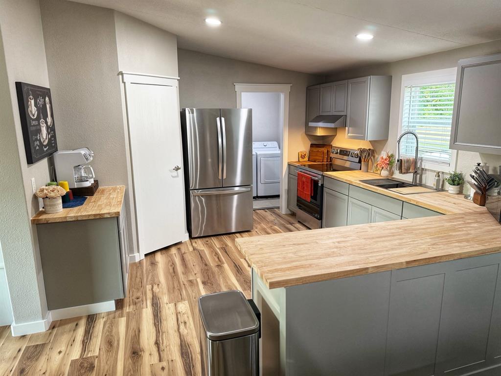 7528 Fm 2071 Property Photo 3