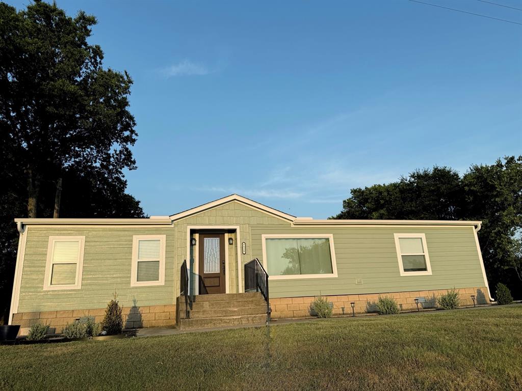7528 Fm 2071 Property Photo 18