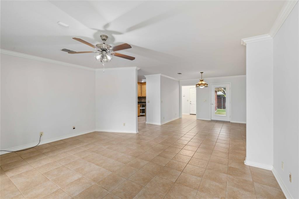 189 Abby Road Property Photo 6