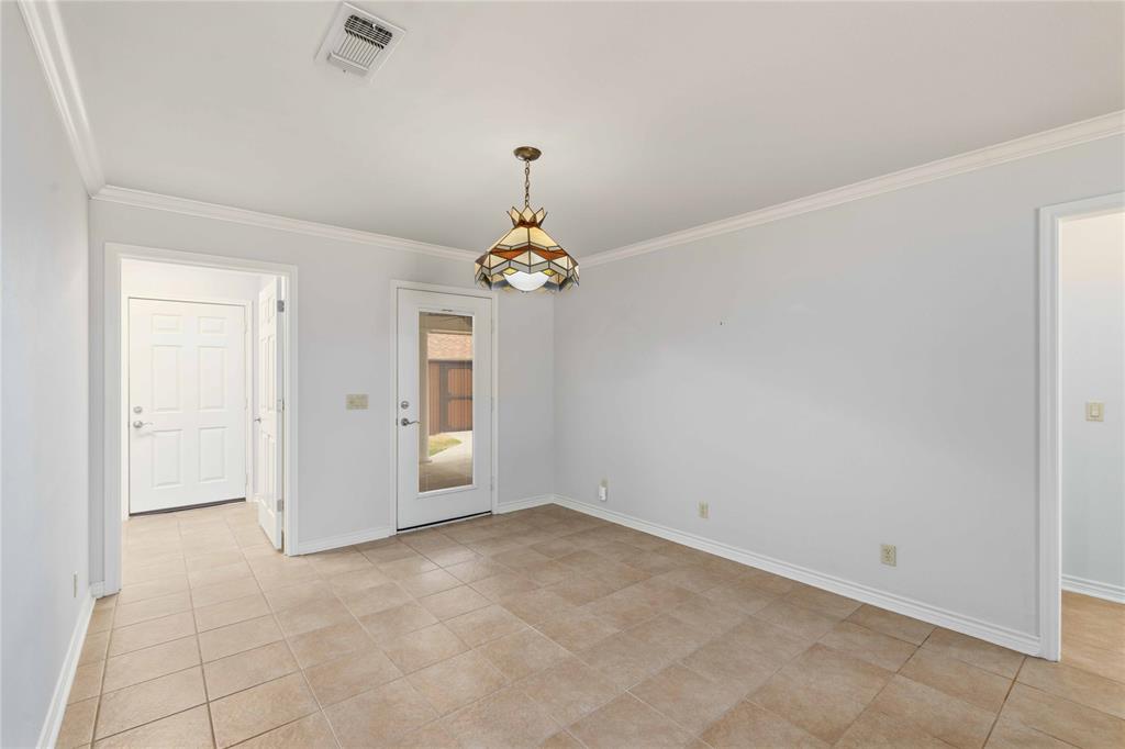 189 Abby Road Property Photo 11