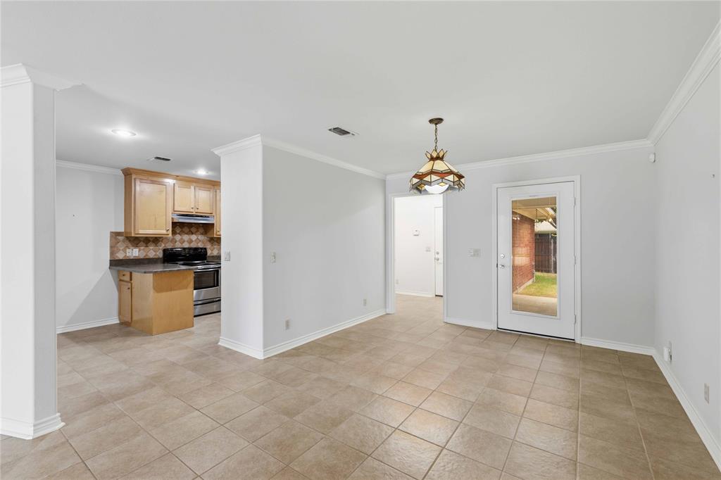 189 Abby Road Property Photo 12