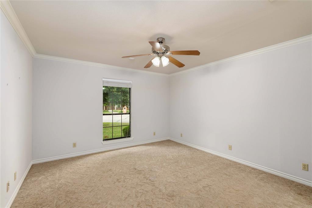 189 Abby Road Property Photo 14