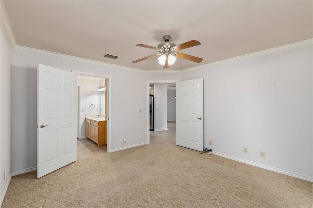 189 Abby Road Property Photo 15