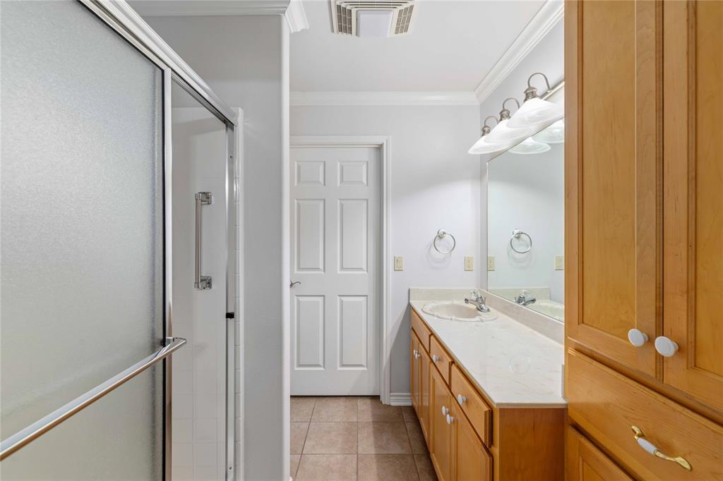189 Abby Road Property Photo 16