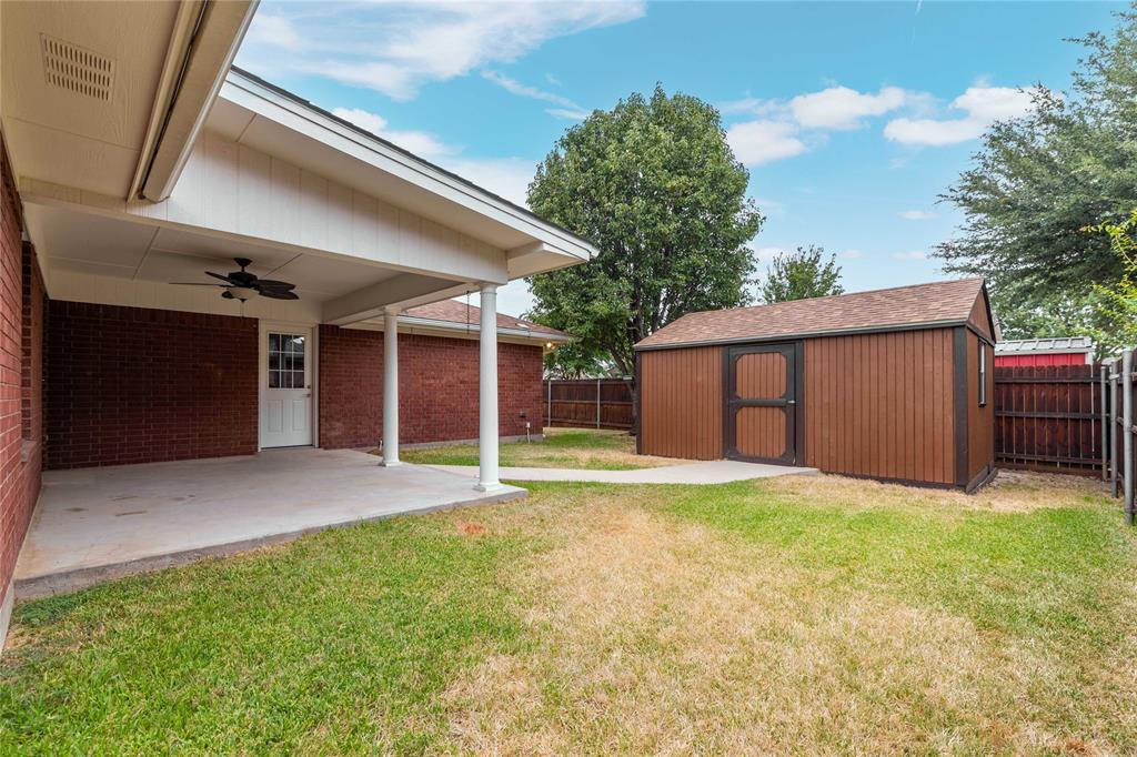 189 Abby Road Property Photo 32