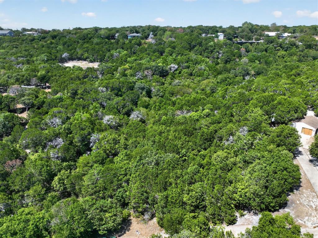 9604 Eagles Nest Court Property Photo 18