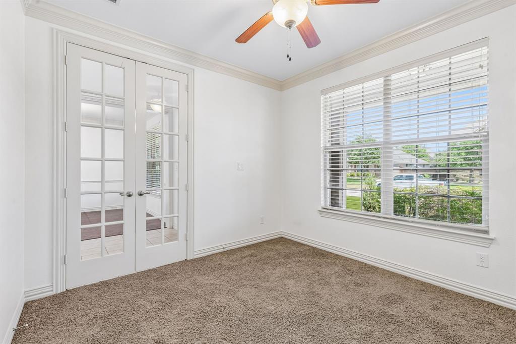 12415 Payne Street Property Photo 7