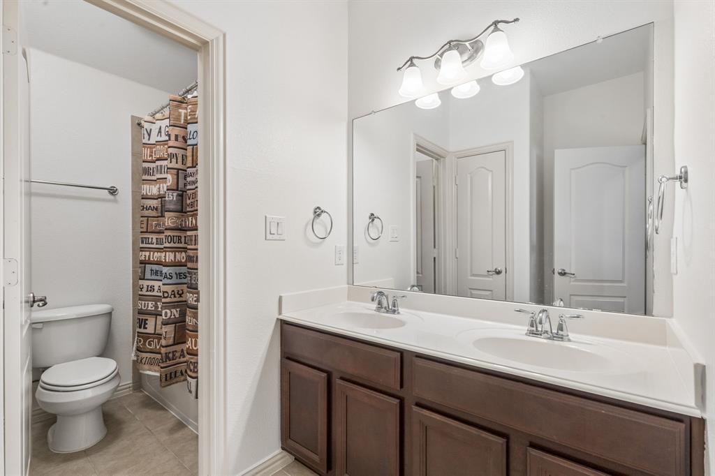 12415 Payne Street Property Photo 26
