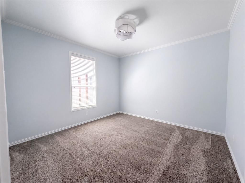 1905 Prospect Lane Property Photo 4