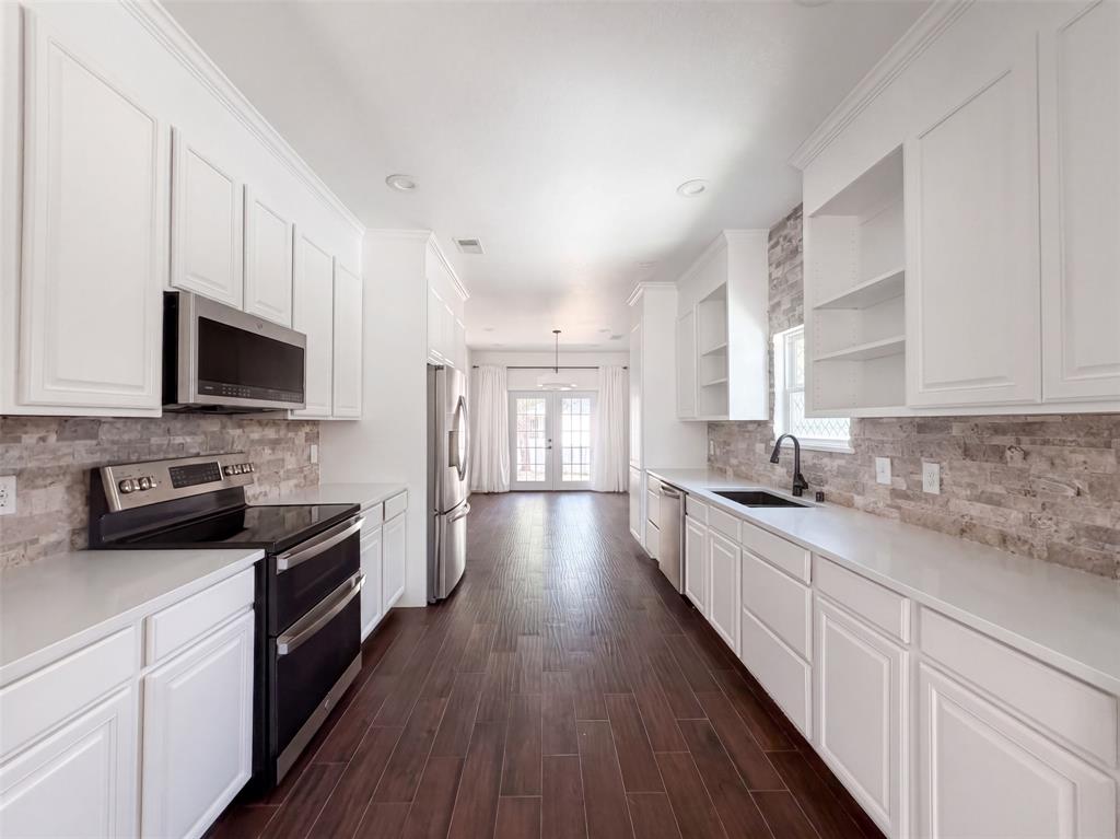 1905 Prospect Lane Property Photo 7