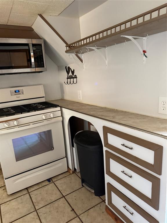 2950 Cr 139 Property Photo 9