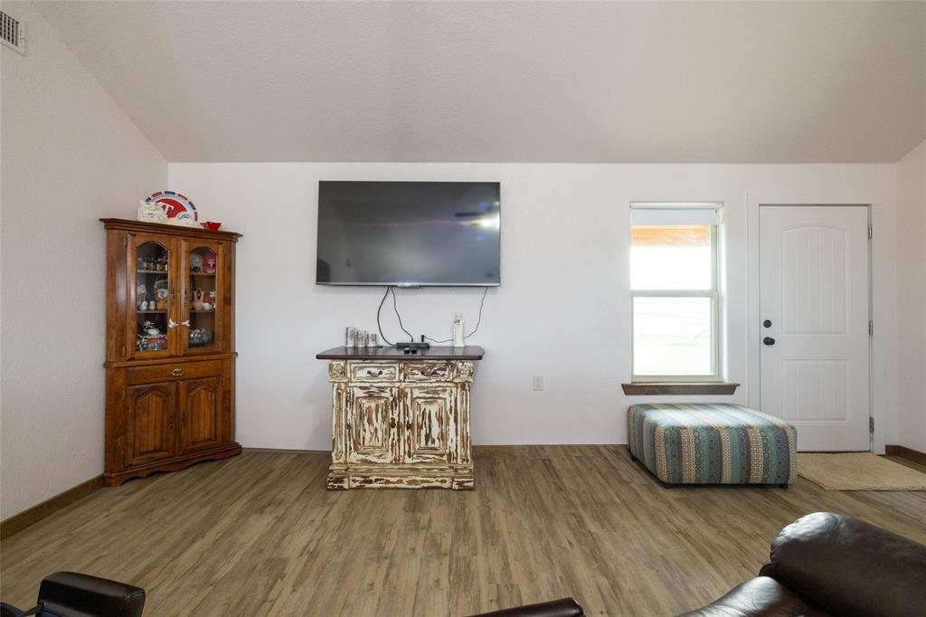 493 Browning Road Property Photo 3