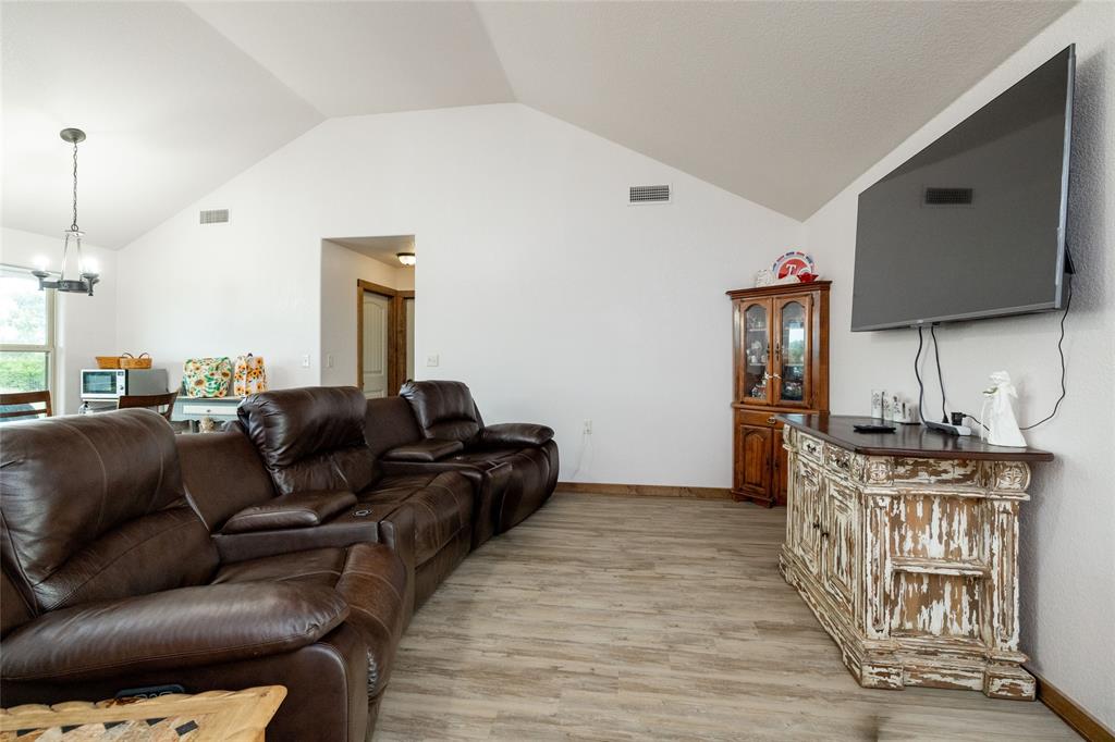 493 Browning Road Property Photo 4