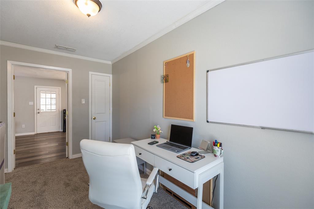 1842 Elmwood Drive Property Photo 25