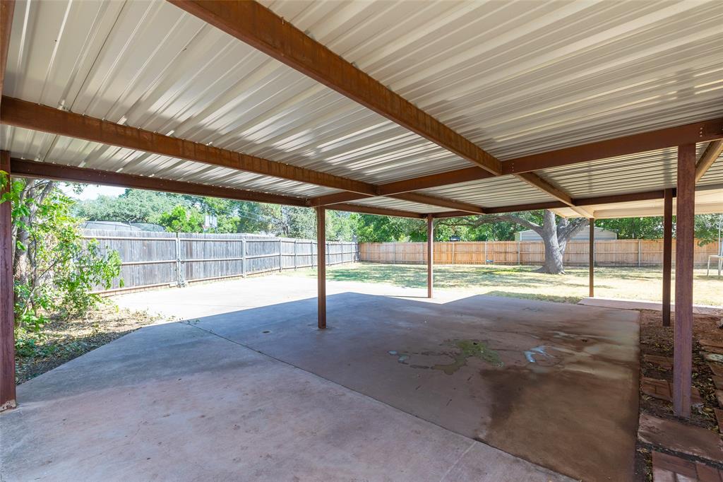 1842 Elmwood Drive Property Photo 32