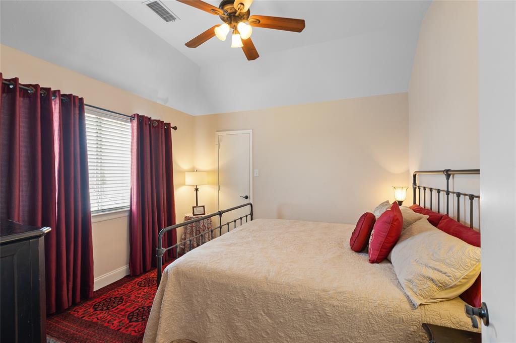 1340 Fairlakes Pointe Drive Property Photo 33