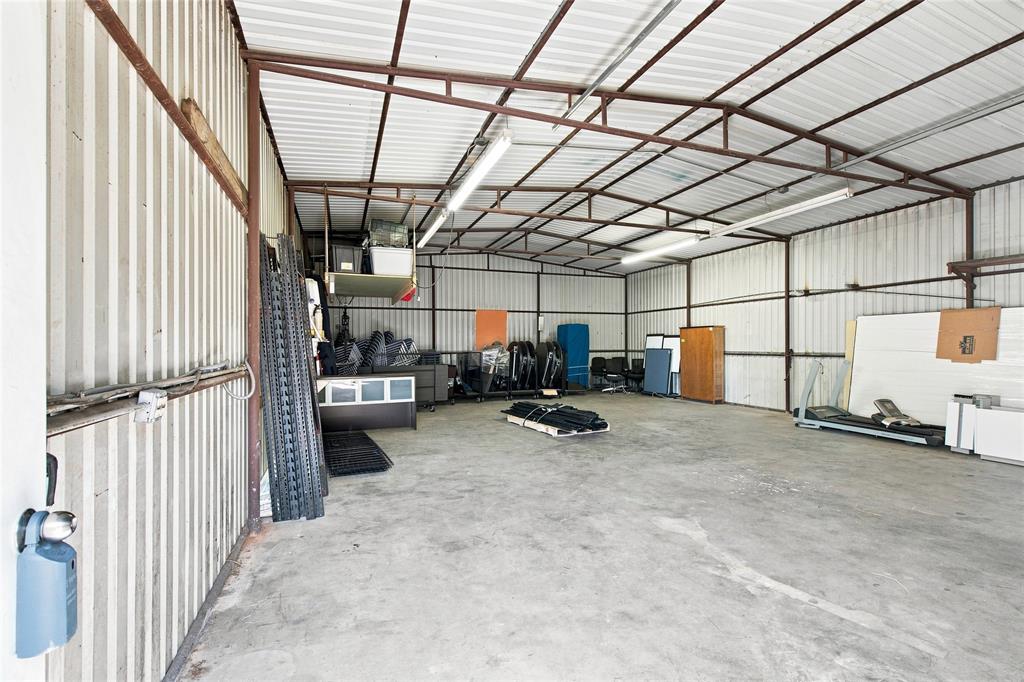 6800 Curtis Road Property Photo 11