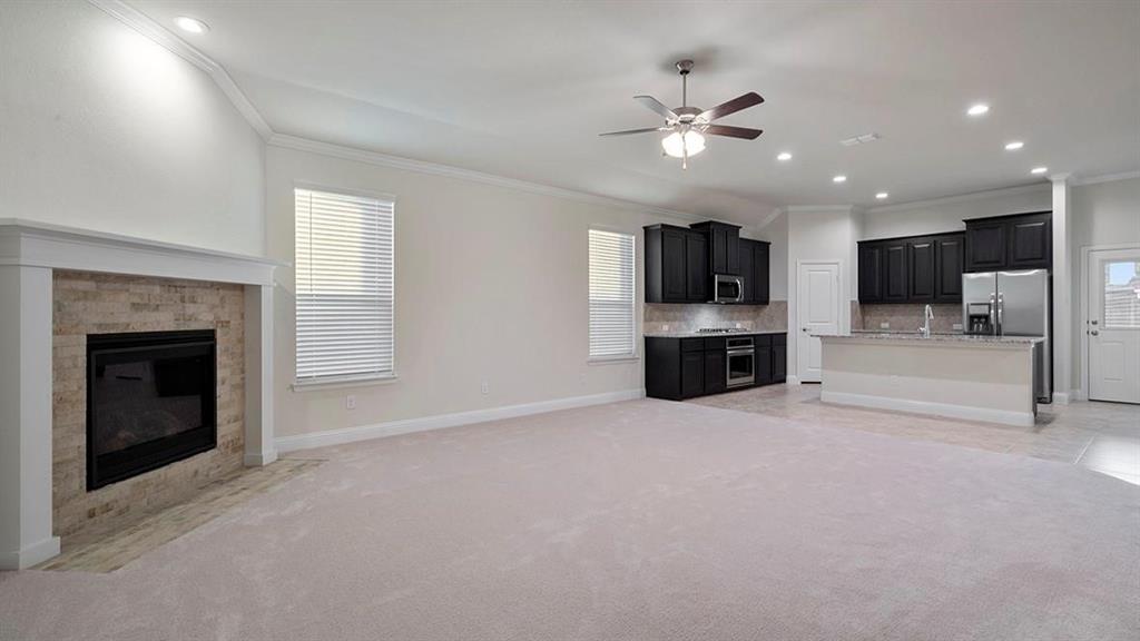 1006 Summer Grove Drive Property Photo 11