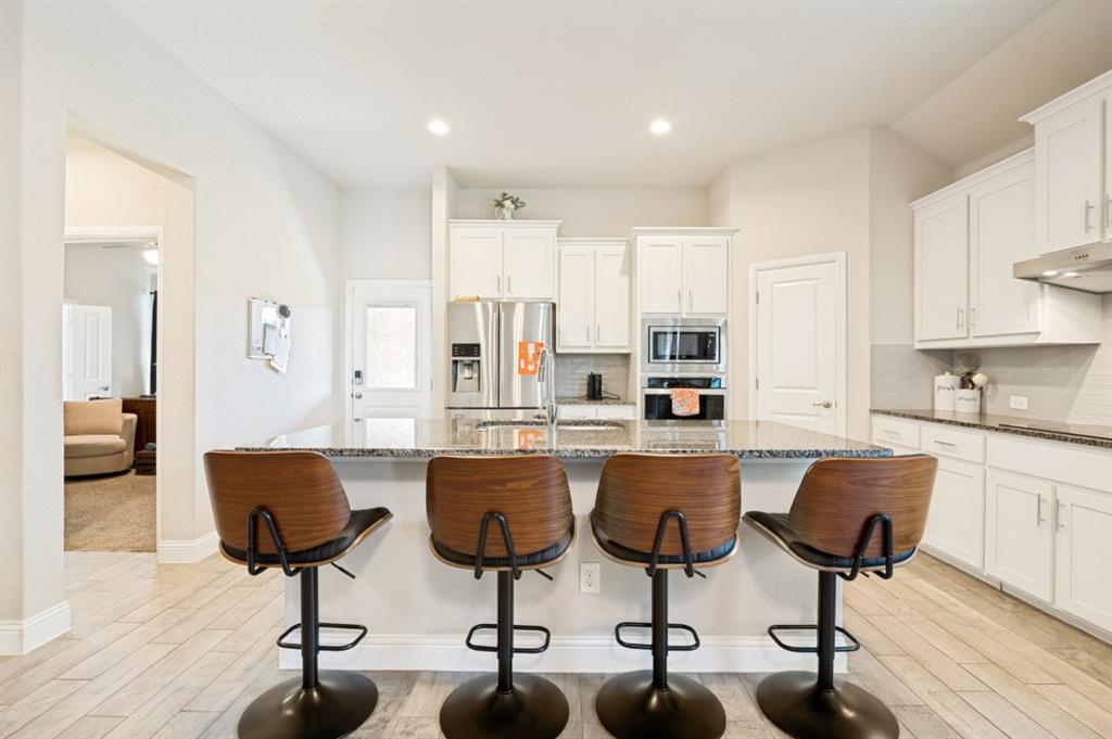 1006 Summer Grove Drive Property Photo 15