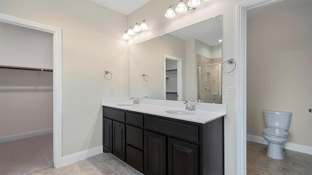 1006 Summer Grove Drive Property Photo 20