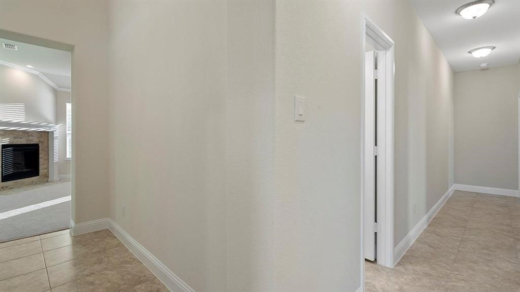 1006 Summer Grove Drive Property Photo 23