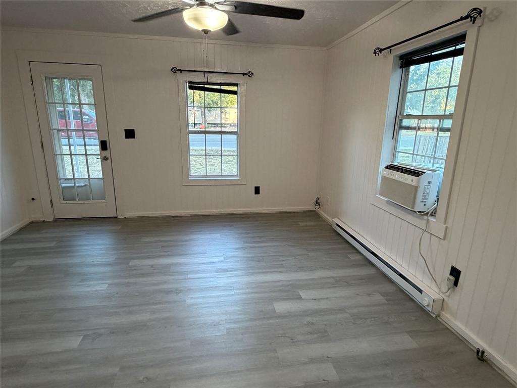 309 S Main Street Property Photo 11