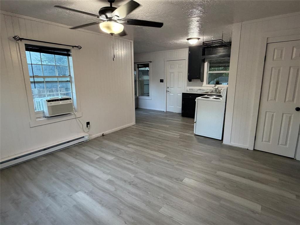 309 S Main Street Property Photo 13