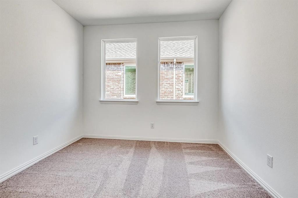 6205 Queens Path Property Photo 21
