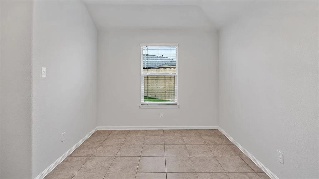 637 Cofer Way Property Photo 7