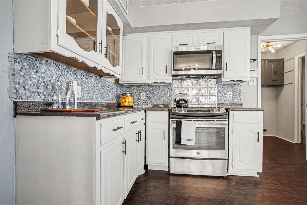 711 Valley Hill Road Property Photo 10