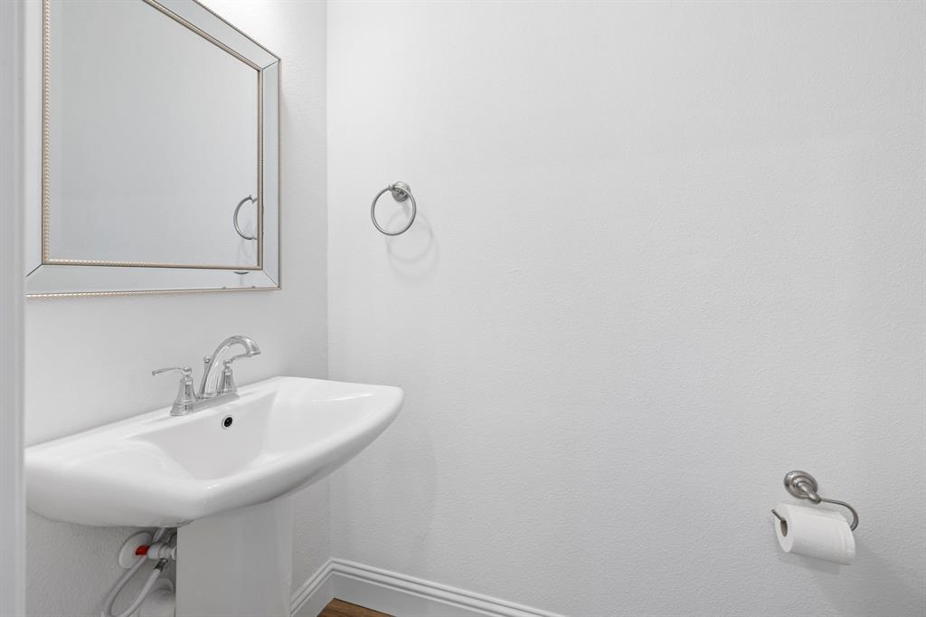 4335 Fall Blossom Drive Property Photo 15