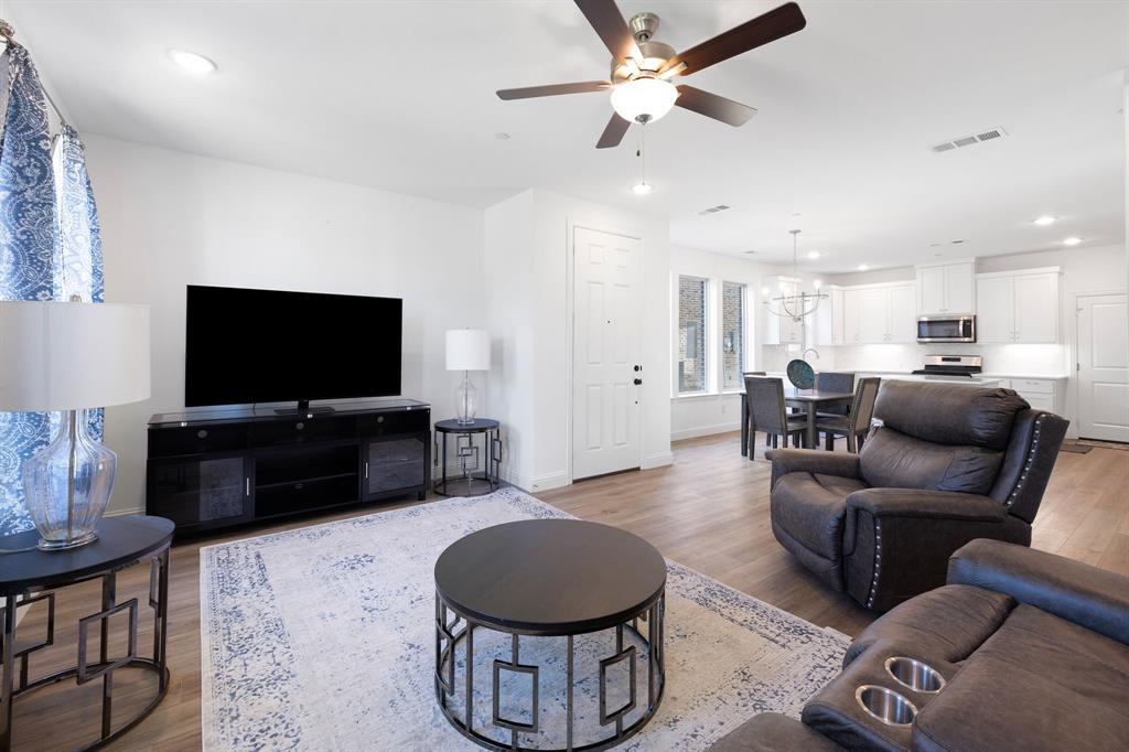 4335 Fall Blossom Drive Property Photo 19