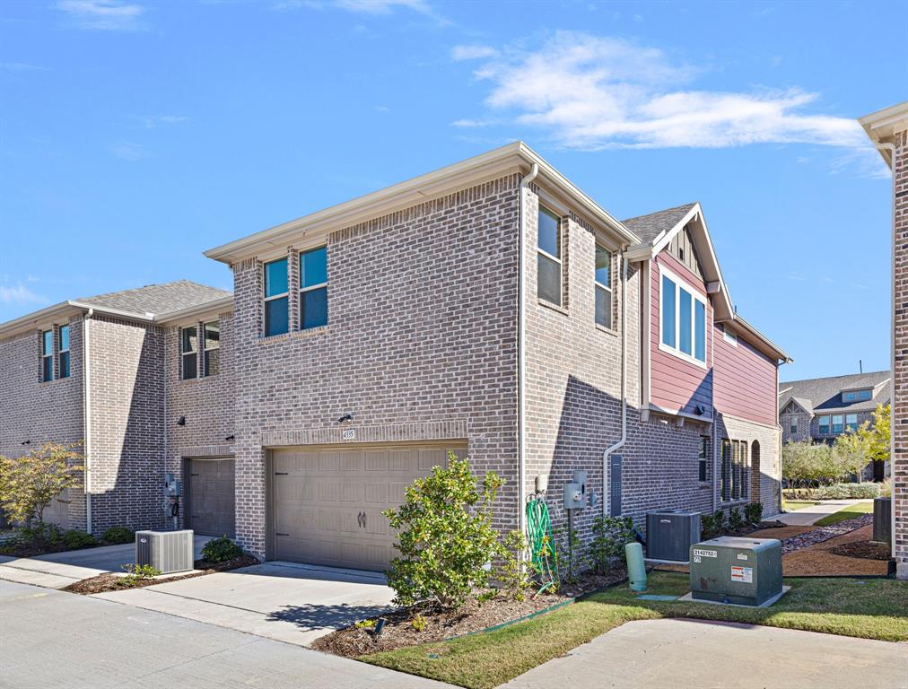 4335 Fall Blossom Drive Property Photo 33