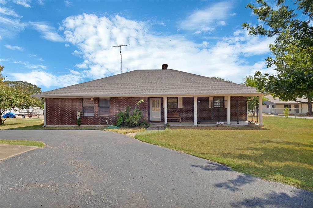 154 Private Road 5926 Property Photo 1