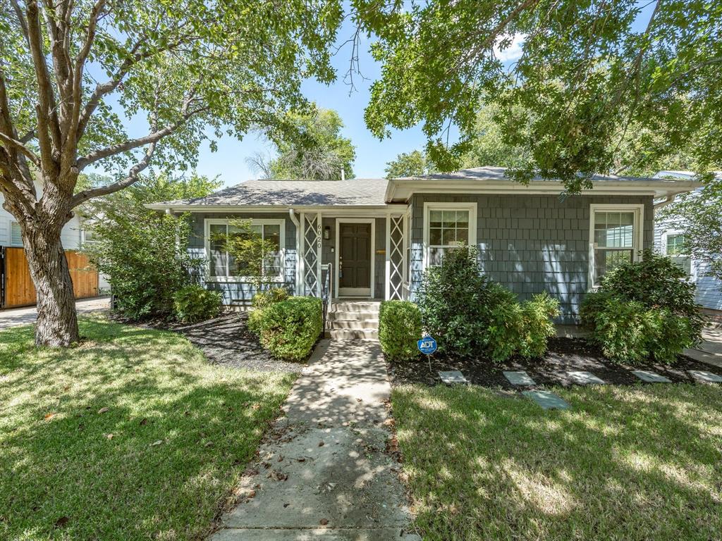 6020 Lovell Avenue Property Photo 1