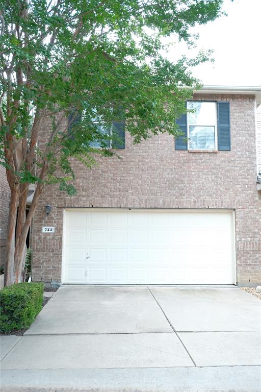 244 Turnberry Lane Property Photo 4