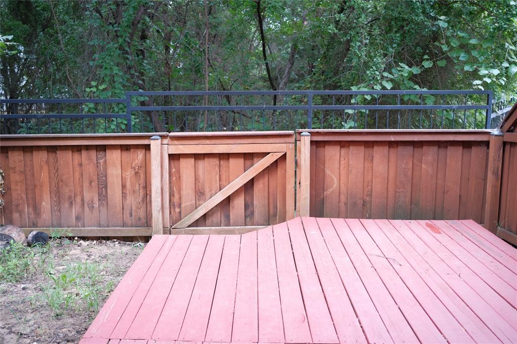 244 Turnberry Lane Property Photo 11