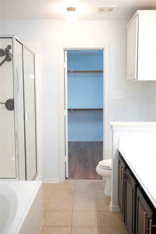 244 Turnberry Lane Property Photo 18