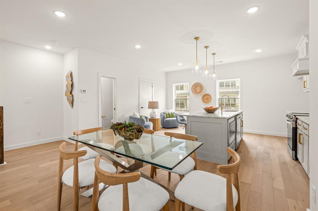 2725 Azalea Park Circle Property Photo 13