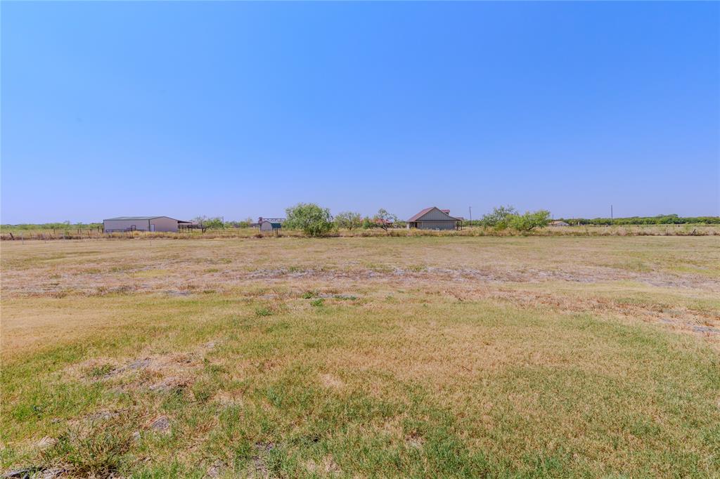 2908 Bliss Meadows Drive Property Photo 6