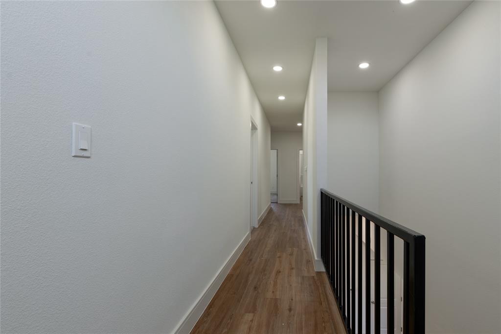 2908 Bliss Meadows Drive Property Photo 18